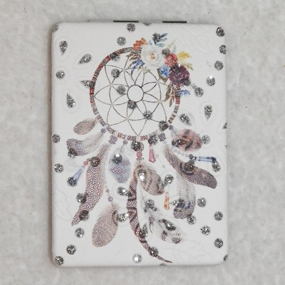 *HOST PICK* Compact Mirror Dreamcatcher Design